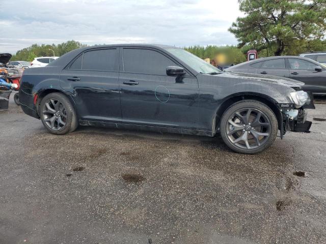Photo 4 from auction – 2023 CHRYSLER 300 TOURIN with VIN 2C3CCAAG0PH664976
