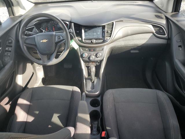 Photo 8 from auction – 2017 CHEVROLET TRAX LS with VIN 3GNCJNSB2HL256880