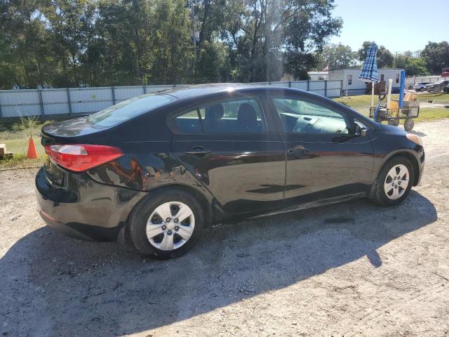 Photo 3 from auction – 2016 KIA FORTE LX with VIN KNAFX4A62G5550830