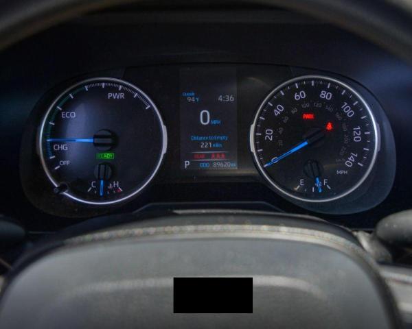 Photo 8 from auction – 2022 TOYOTA RAV4 LE with VIN 4T3LWRFVXNU060308