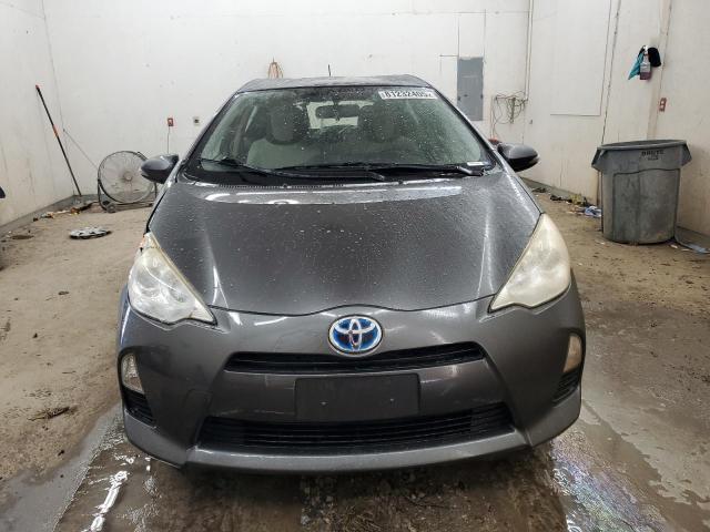 Photo 5 from auction – 2014 TOYOTA PRIUS C with VIN JTDKDTB33E1573790