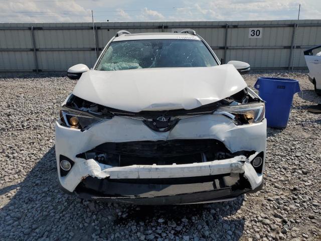 Photo 5 from auction – 2017 TOYOTA RAV4 XLE with VIN JTMWFREV9HD103746