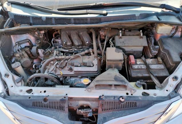 Photo 11 from auction – 2015 TOYOTA SIENNA XLE with VIN 5TDYK3DC6FS558976