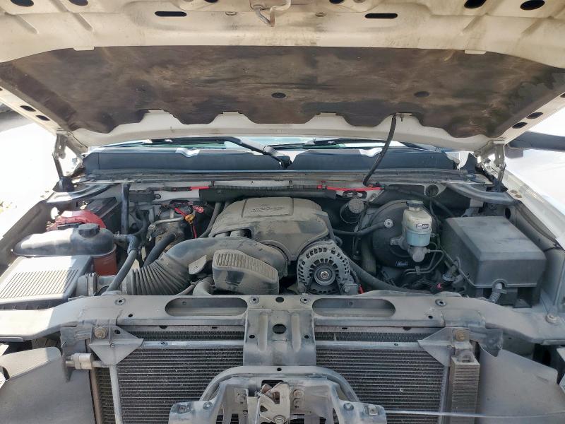 Photo 11 from auction – 2008 CHEVROLET SILVERADO with VIN 1GCEC19JX8Z252912