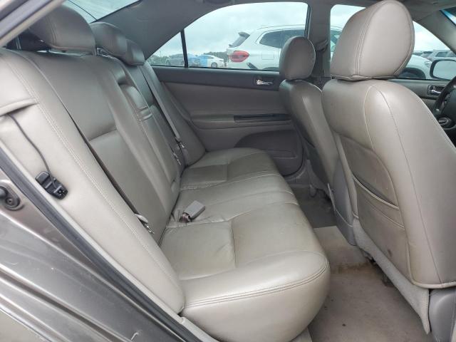 Photo 10 from auction – 2005 TOYOTA CAMRY with VIN 4T1BE32KX5U540297