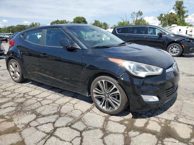 Photo 4 from auction – 2017 HYUNDAI VELOSTER with VIN KMHTC6AD1HU309291