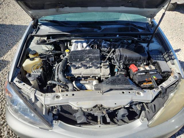 Photo 11 from auction – 2002 TOYOTA CAMRY LE with VIN JTDBF30K220042232