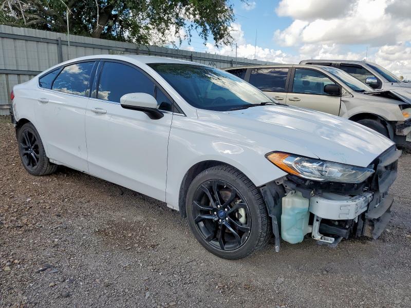 Photo 4 from auction – 2020 FORD FUSION SE with VIN 3FA6P0HD5LR187985