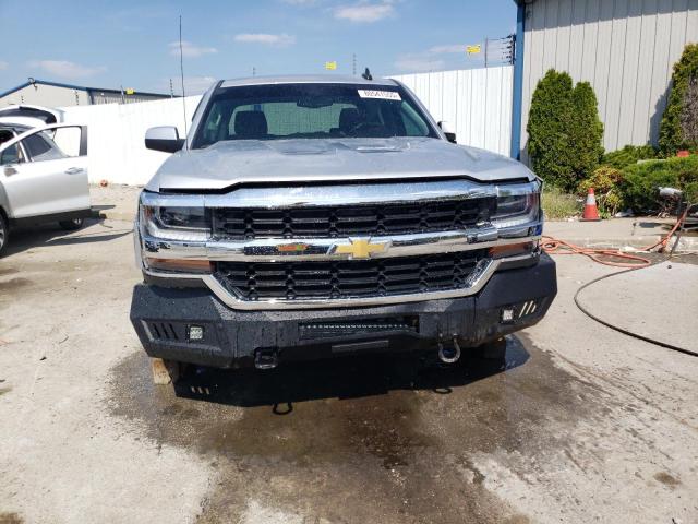 Photo 5 from auction – 2018 CHEVROLET SILVERADO with VIN 1GCUKREC1JF200922
