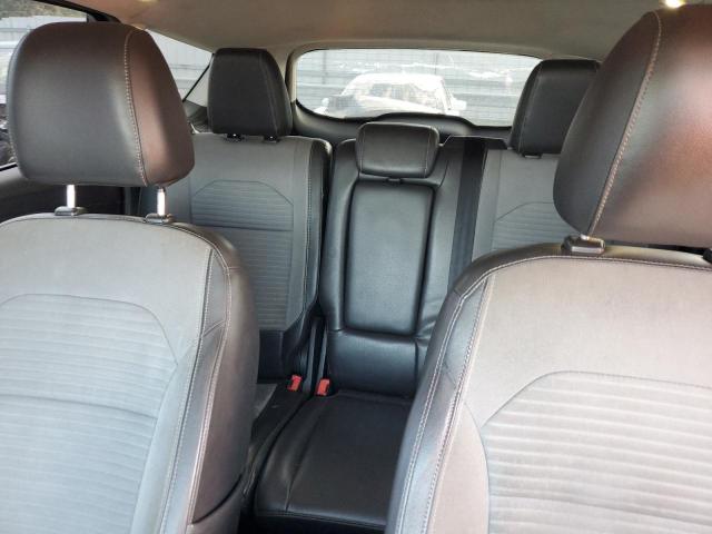 Photo 10 from auction – 2017 FORD ESCAPE SE with VIN 1FMCU0G95HUB26330