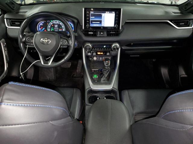 Photo 8 from auction – 2020 TOYOTA RAV4 XSE with VIN JTMEWRFV5LD545409