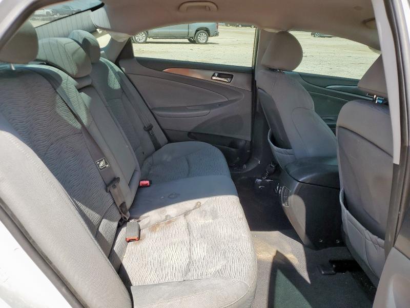 Photo 10 from auction – 2011 HYUNDAI SONATA HYB with VIN KMHEC4A40BA003897