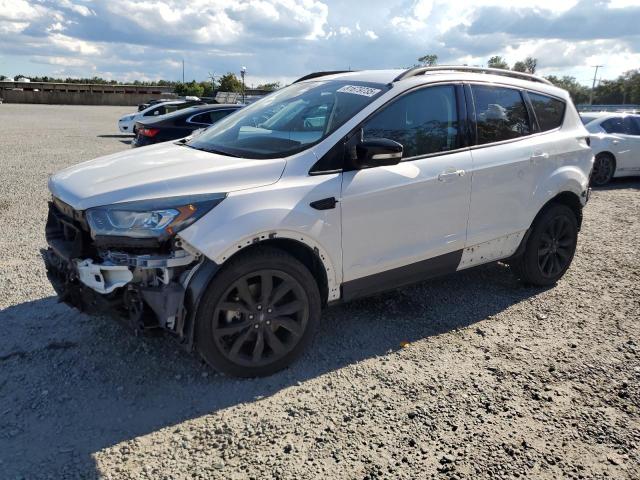 FORD ESCAPE 2017 with VIN 1FMCU9J92HUD41399 - Photo from auction