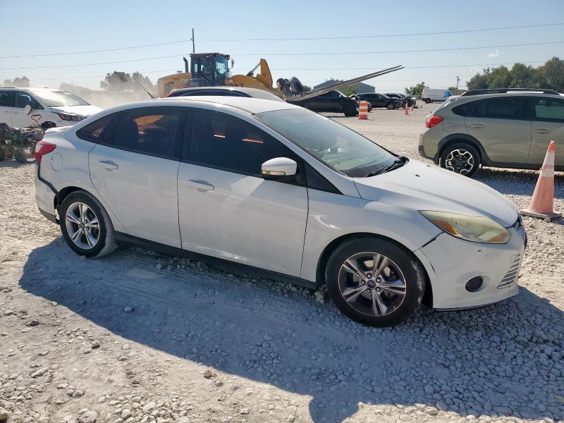 Photo 4 from auction – 2014 FORD FOCUS SE with VIN 1FADP3F29EL419824