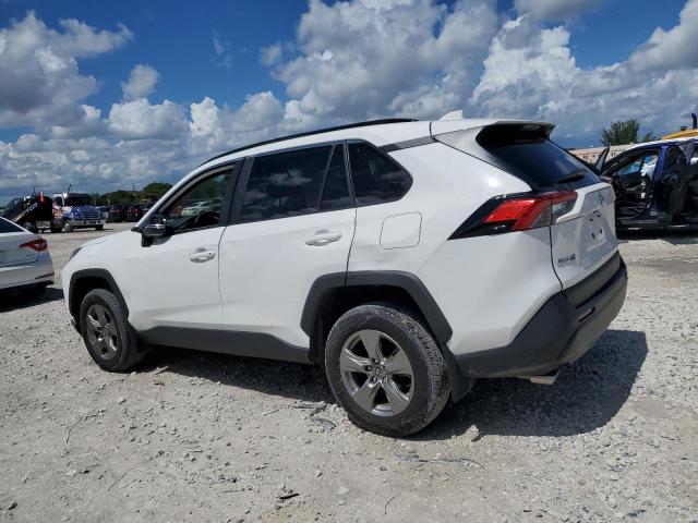 Photo 2 from auction – 2024 TOYOTA RAV4 XLE with VIN 2T3W1RFV0RC284142