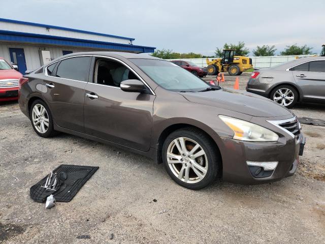 Photo 4 from auction – 2013 NISSAN ALTIMA 3.5 with VIN 1N4BL3AP0DC242584