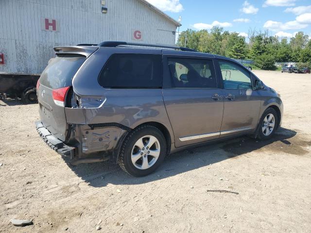 Photo 3 from auction – 2014 TOYOTA SIENNA LE with VIN 5TDKK3DCXES518761