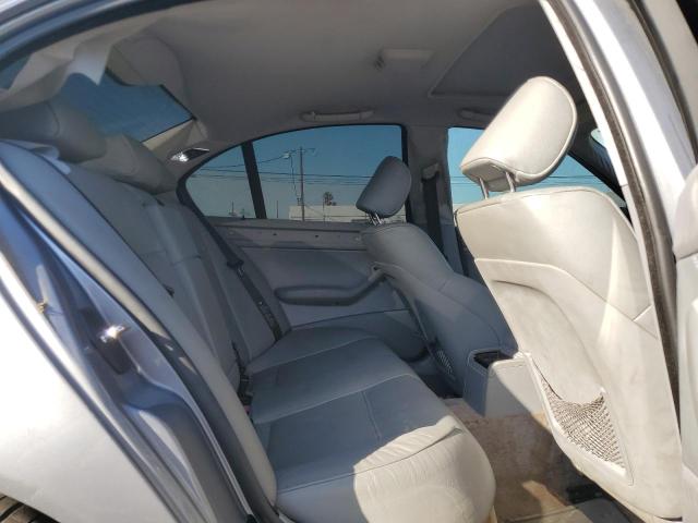 Photo 10 from auction – 2004 BMW 330 I with VIN WBAEV53434KM37890