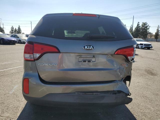 Photo 6 from auction – 2015 KIA SORENTO LX with VIN 5XYKT3A63FG629243