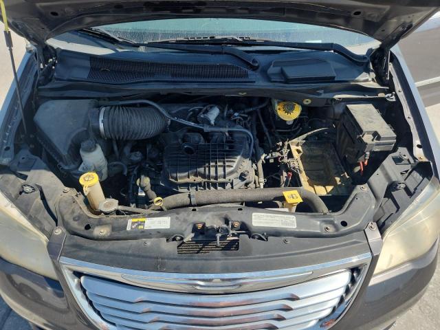 Photo 12 from auction – 2015 CHRYSLER TOWN & COU with VIN 2C4RC1CG5FR618362