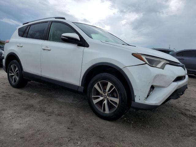 Photo 4 from auction – 2018 TOYOTA RAV4 ADVEN with VIN JTMWFREV6JD127282