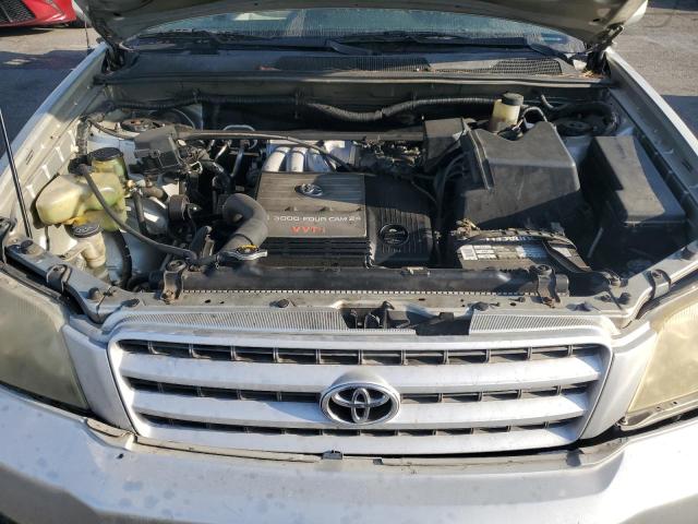 Photo 12 from auction – 2003 TOYOTA HIGHLANDER with VIN JTEGF21A030120574