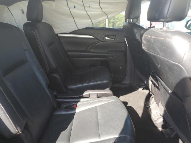 Zdjęcie 11 z aukcji – 2018 TOYOTA HIGHLANDER z VIN 5TDJZRFH1JS524283
