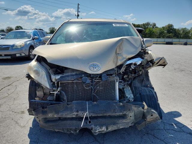 Photo 5 from auction – 2011 TOYOTA SIENNA XLE with VIN 5TDYK3DC5BS046801