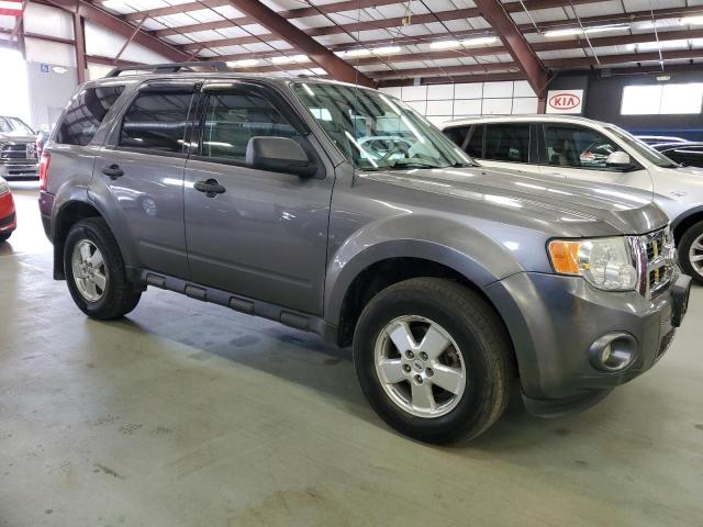 Photo 4 from auction – 2010 FORD ESCAPE XLT with VIN 1FMCU9D70AKD23799