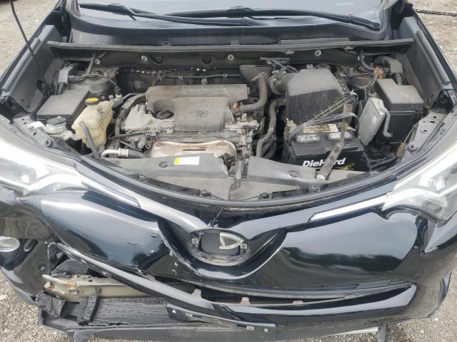 Photo 12 from auction – 2017 TOYOTA RAV4 LIMIT with VIN 2T3DFREV4HW682915