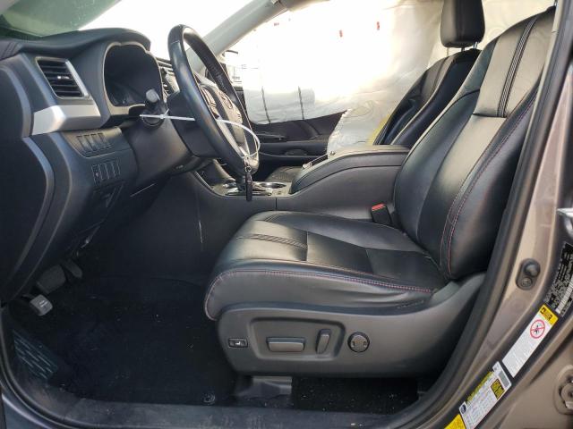 Photo 7 from auction – 2019 TOYOTA HIGHLANDER with VIN 5TDJZRFH3KS992873