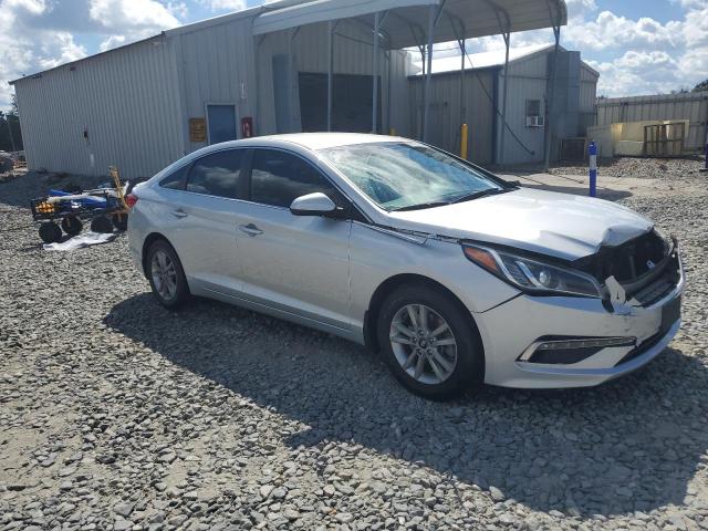 Photo 4 from auction – 2015 HYUNDAI SONATA with VIN 5NPE24AF7FH040016