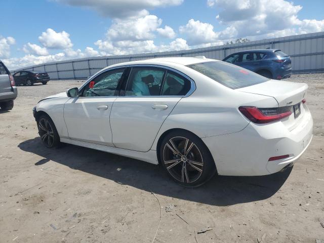 Photo 2 from auction – 2024 BMW 330XI with VIN 3MW89FF01R8E31191