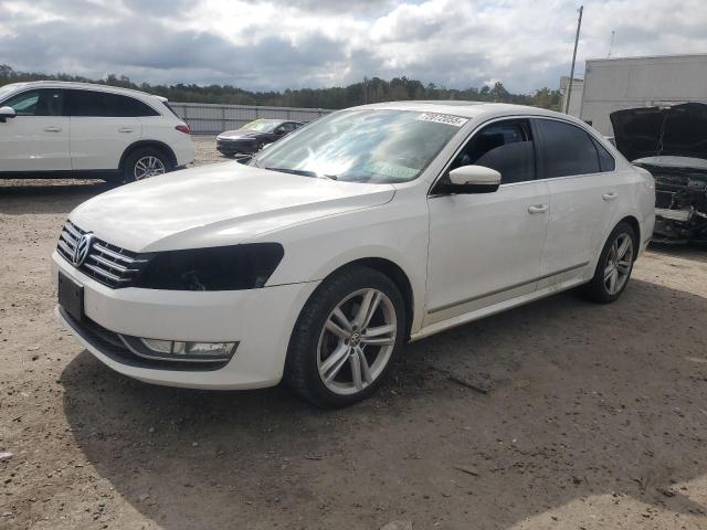 VOLKSWAGEN PASSAT SEL 2012 with VIN 1VWCM7A3XCC104465 - Photo from auction