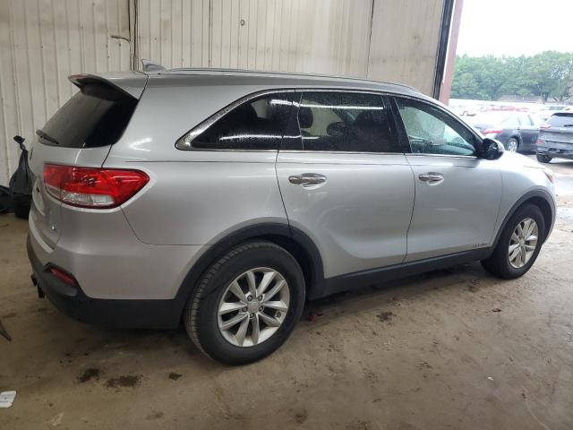 Photo 3 from auction – 2016 KIA SORENTO LX with VIN 5XYPGDA51GG068615