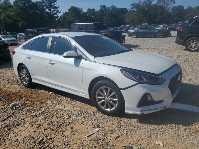 Photo 4 from auction – 2018 HYUNDAI SONATA SE with VIN 5NPE24AF5JH616078