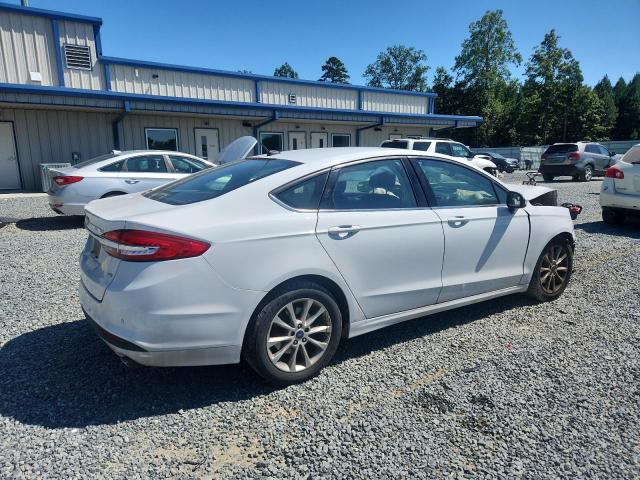 Photo 3 from auction – 2017 FORD FUSION SE with VIN 3FA6P0H78HR198447