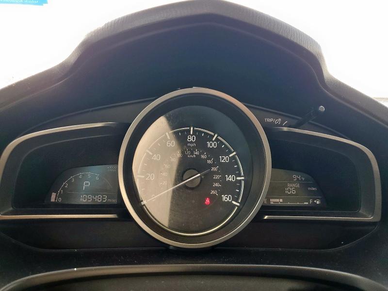 Photo 9 from auction – 2018 MAZDA 3 TOURING with VIN 3MZBN1V33JM196921