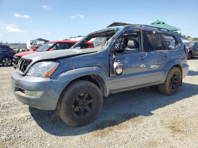 LEXUS GX 470 2004 with VIN JTJBT20X440061055 - Photo from auction