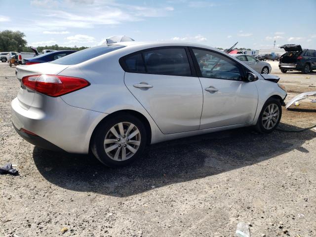 Photo 3 from auction – 2016 KIA FORTE LX with VIN KNAFX4A67G5575268