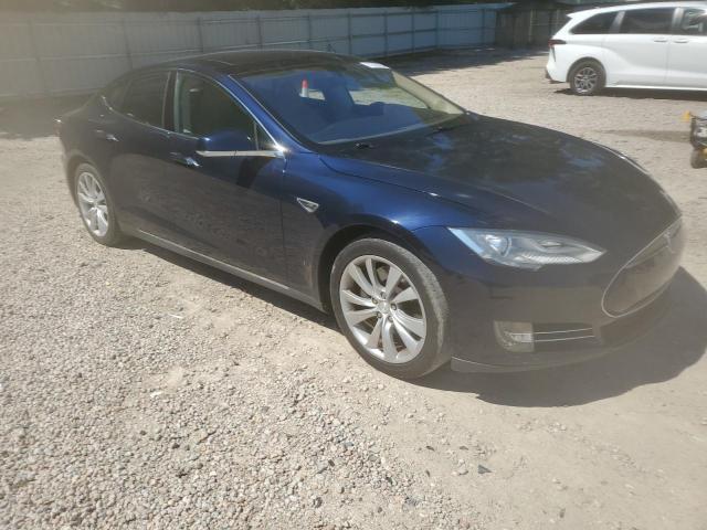 Photo 4 from auction – 2014 TESLA MODEL S with VIN 5YJSA1S14EFP29385