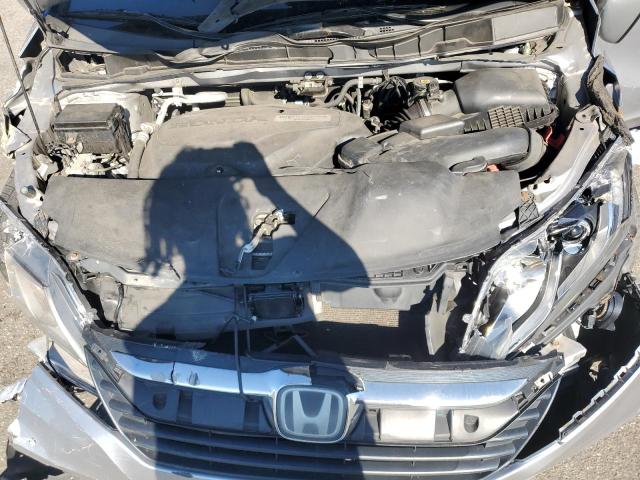 Photo 12 from auction – 2019 HONDA ODYSSEY with VIN 5FNRL6H76KB027503