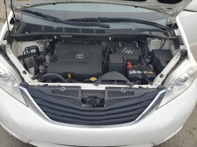 Photo 11 from auction – 2011 TOYOTA SIENNA LE with VIN 5TDKK3DC2BS172667