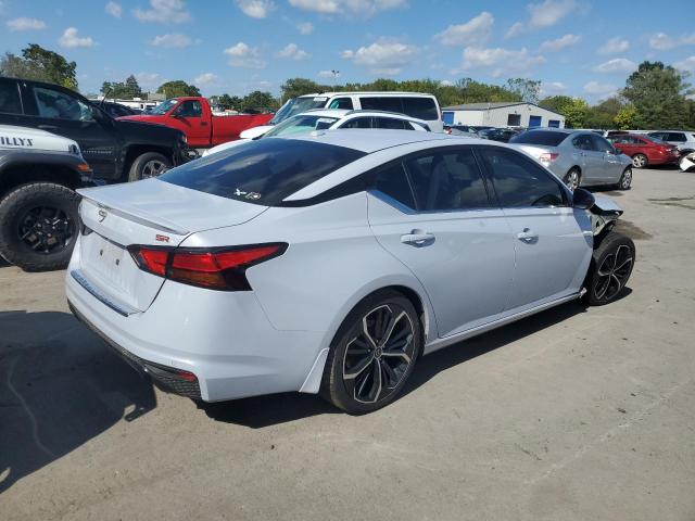 Photo 3 from auction – 2023 NISSAN ALTIMA SR with VIN 1N4BL4CV9PN422639