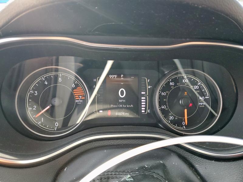 Photo 9 from auction – 2019 JEEP CHEROKEE L with VIN 1C4PJLCB3KD339793