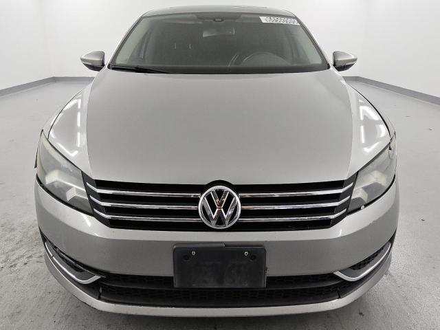 Photo 5 from auction – 2012 VOLKSWAGEN PASSAT SE with VIN 1VWBP7A37CC100425