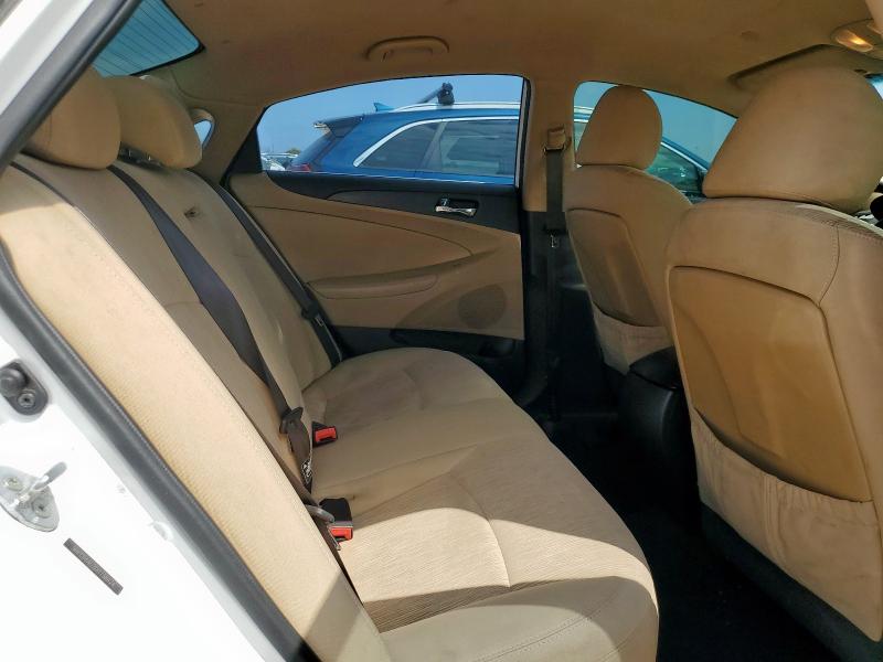 Photo 10 from auction – 2013 HYUNDAI SONATA GLS with VIN 5NPEB4AC2DH738424