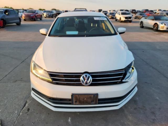 Photo 5 from auction – 2017 VOLKSWAGEN JETTA S with VIN 3VW2B7AJ8HM305982