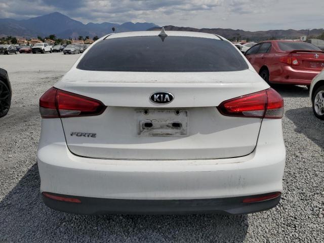 Photo 6 from auction – 2018 KIA FORTE LX with VIN 3KPFK4A77JE254384