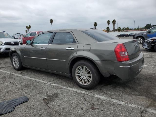 Photo 2 from auction – 2010 CHRYSLER 300 TOURIN with VIN 2C3CA5CV9AH190252